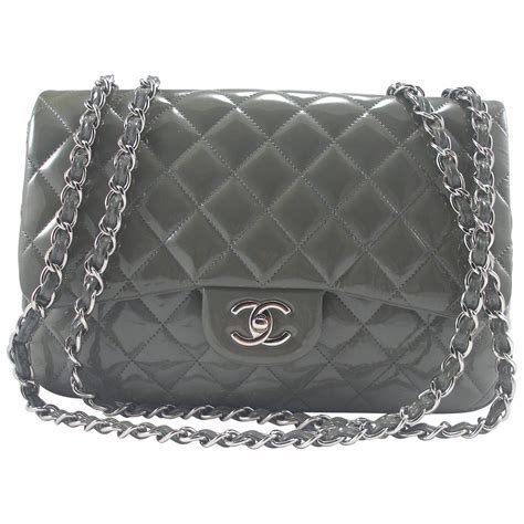 chanel jumbo chain shoulder bag|chanel vintage chain shoulder bag.